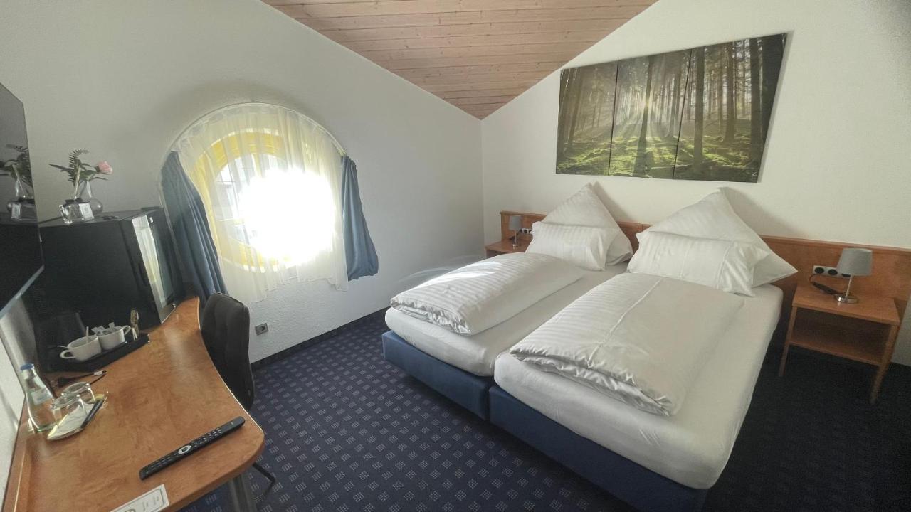 Krystall Hotel Filderstadt Ngoại thất bức ảnh