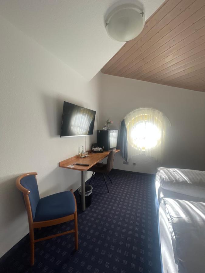 Krystall Hotel Filderstadt Ngoại thất bức ảnh